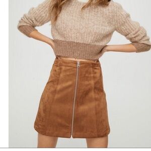 Aritzia Wilfred Free Brown Suede Zipper front mini skirt size 8